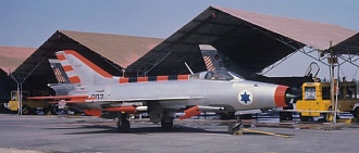 Click image for larger version

Name:	Iraqi MiG-21 '007' a.jpg
Views:	590
Size:	344.9 KB
ID:	5812