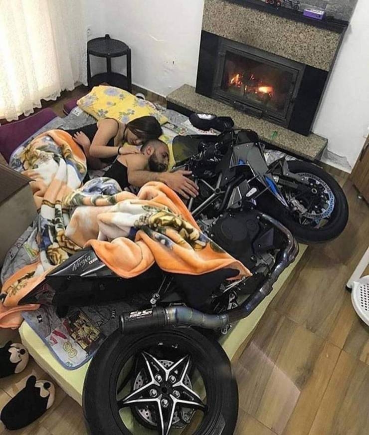 Click image for larger version

Name:	daily_picdump_3605_640_high_01.jpg
Views:	220
Size:	293.9 KB
ID:	7458