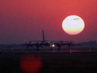 Click image for larger version

Name:	tu_95_voshod_samolet_1600x1200.jpg
Views:	420
Size:	329.6 KB
ID:	8360
