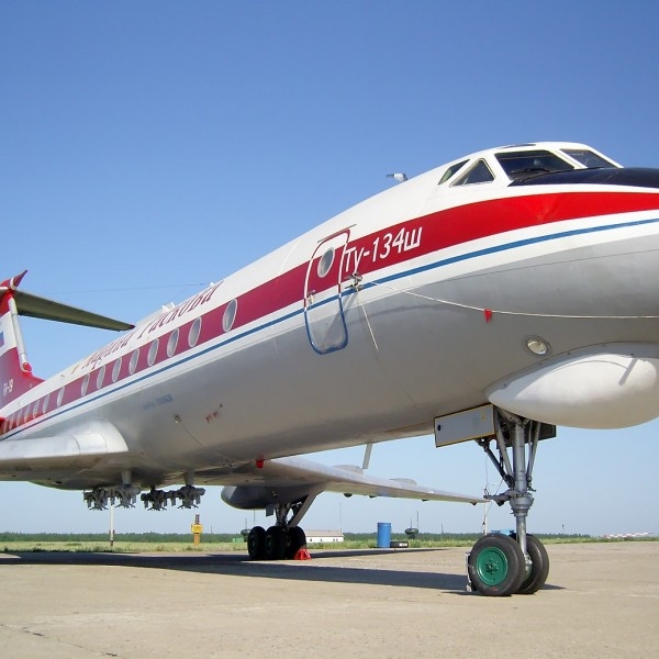 Click image for larger version

Name:	Tu-134SH-na-stoyanke.-600x600.jpg
Views:	55
Size:	162.1 KB
ID:	8499