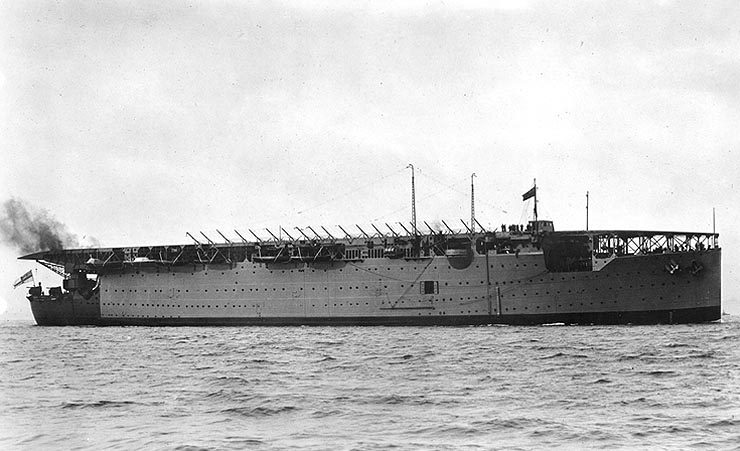 Click image for larger version

Name:	Aircraft_carrier_HMS_Argus_in_the_later_1920s.jpg
Views:	183
Size:	170.7 KB
ID:	8556