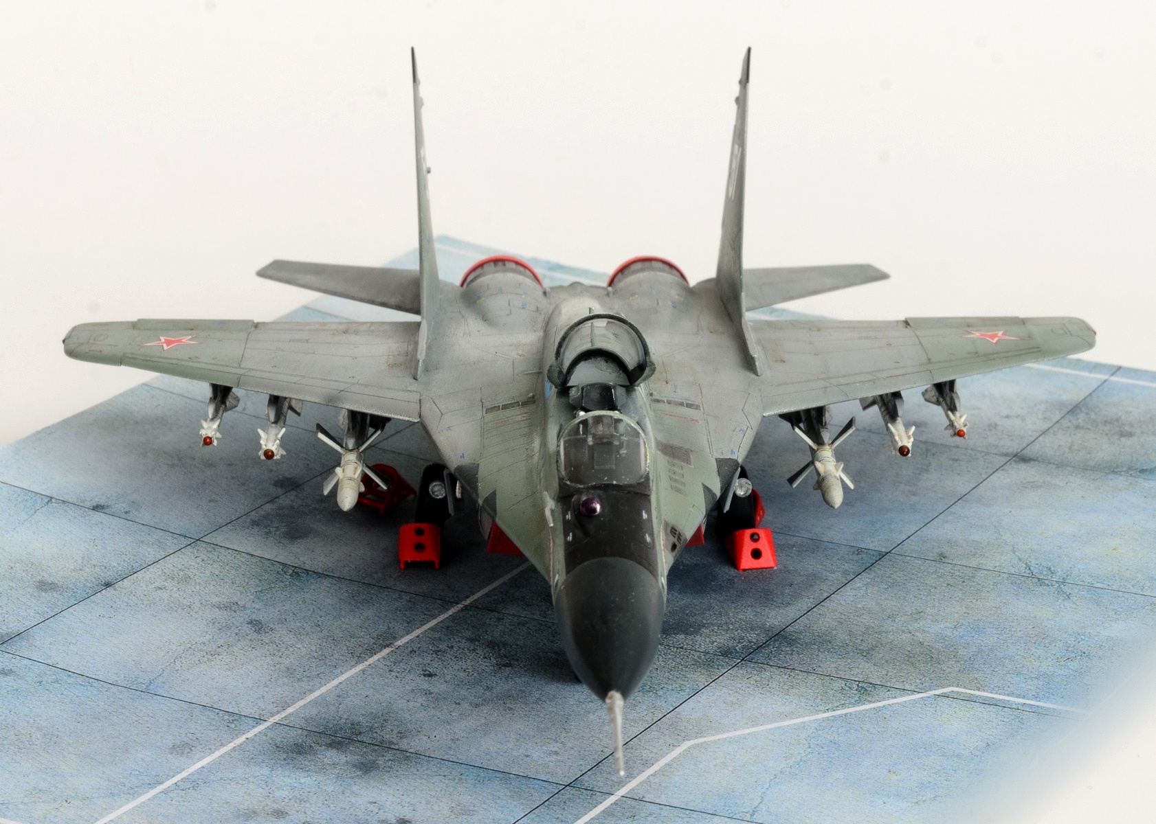 Click image for larger version

Name:	MiG29_10.jpg
Views:	166
Size:	1.10 MB
ID:	10384