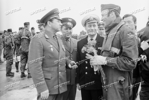 Click image for larger version

Name:	Swedish_Draken_to_Kubinka_in_1972_10.jpg
Views:	194
Size:	110.0 KB
ID:	11153