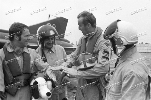 Click image for larger version

Name:	Swedish_Draken_to_Kubinka_in_1972_14.jpg
Views:	188
Size:	110.5 KB
ID:	11167