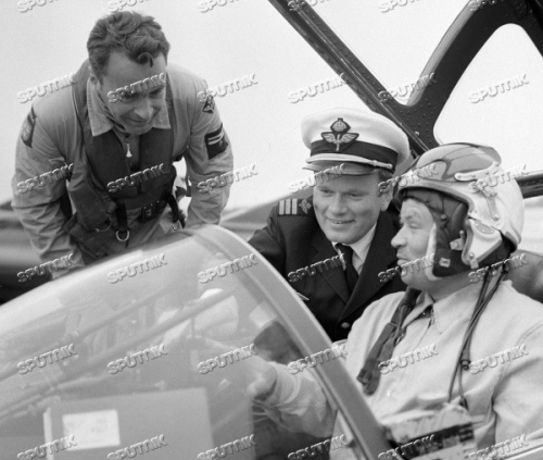 Click image for larger version

Name:	Swedish_Draken_to_Kubinka_in_1972_18.jpg
Views:	197
Size:	135.8 KB
ID:	11170